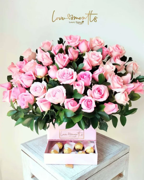 Cofre amadeo ramos de flores Love MOments Floristeria Medellin