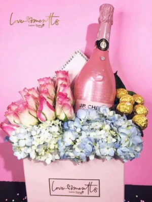 Fiesta ramos de flores Love Moments Floristeria Medellin